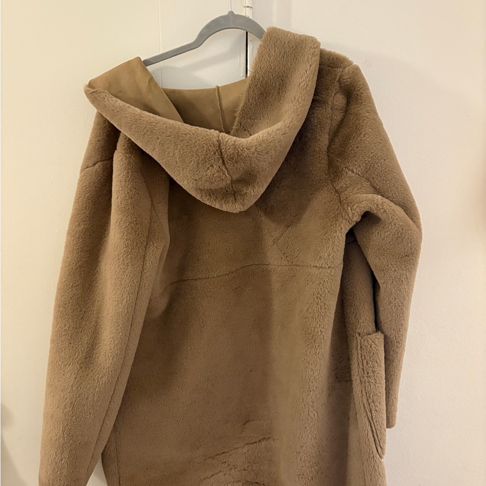 Zara reversible faux fur Hooded Coat - Picture 9 of 11